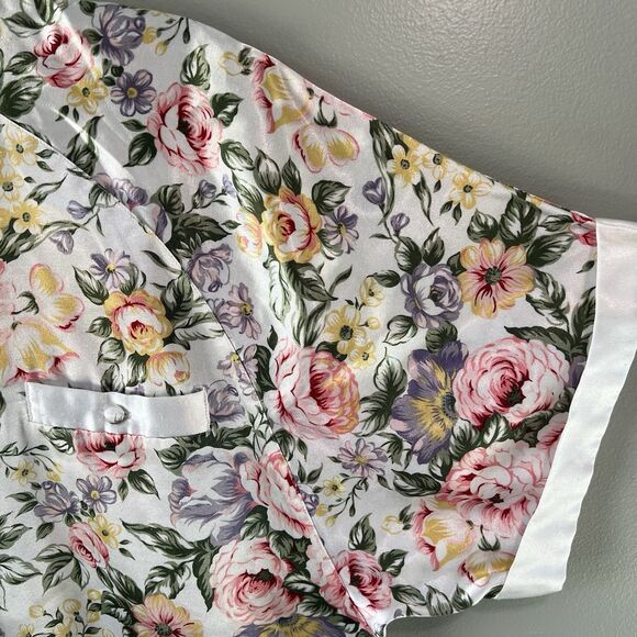 Kathryn Floral Satin Button Front Lined Sleep shirt Night gown, size est‎ L - Picture 7 of 16